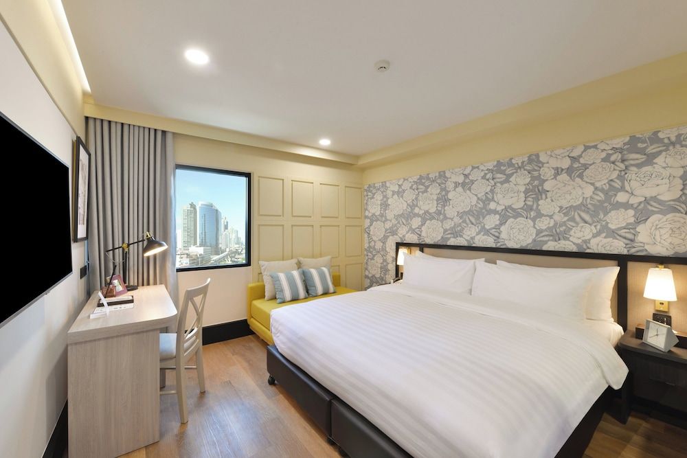 undefined Oakwood Hotel & Residence Bangkok 3