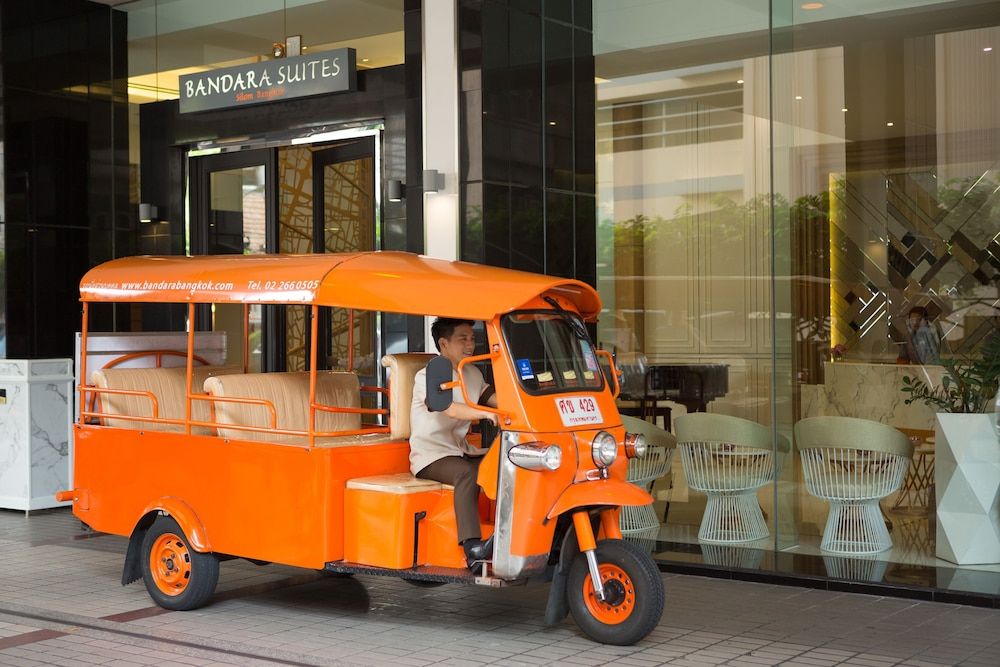 undefined Bandara Silom Suites 3