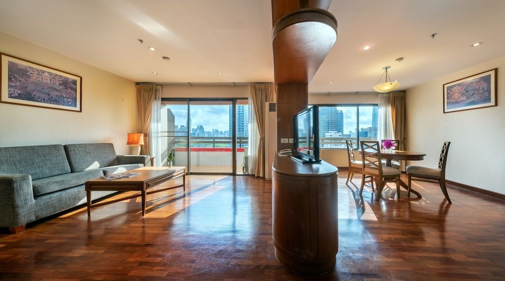 undefined Bandara Silom Suites 10