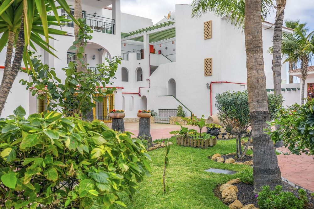 undefined Sunset Harbour Club 9