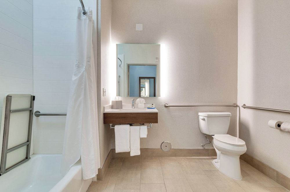 Standard Room, 2 Queen Beds, Accessible (Hearing)