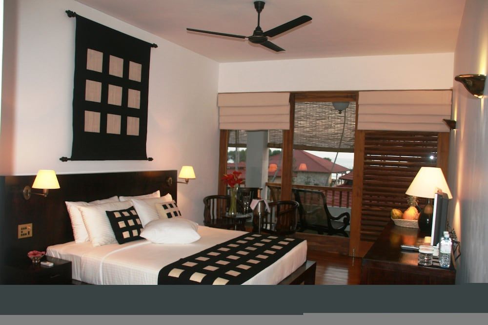 undefined Weligama Bay Resort 8