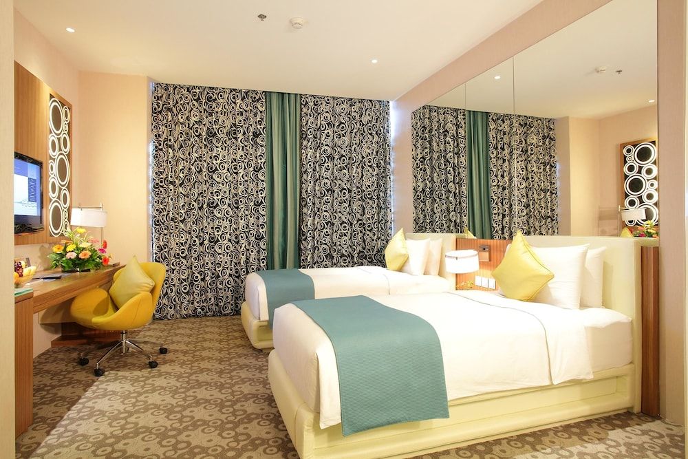 Hotel H2O