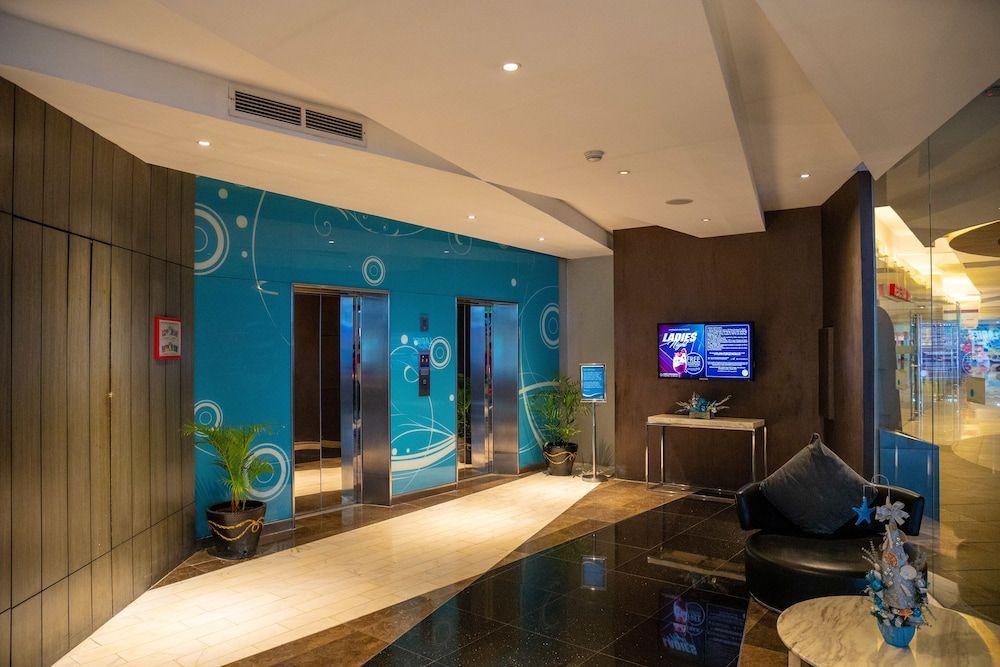 undefined Hotel H2O