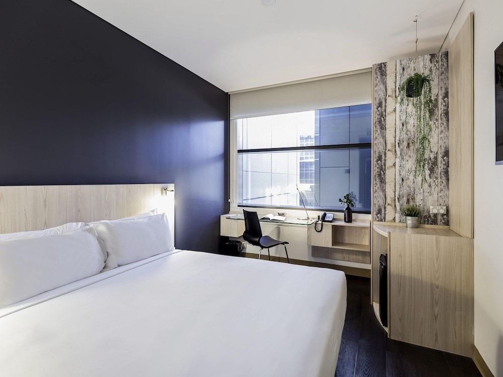 ibis Sydney Barangaroo Hotel Standard Room, 1 Queen Bed 2