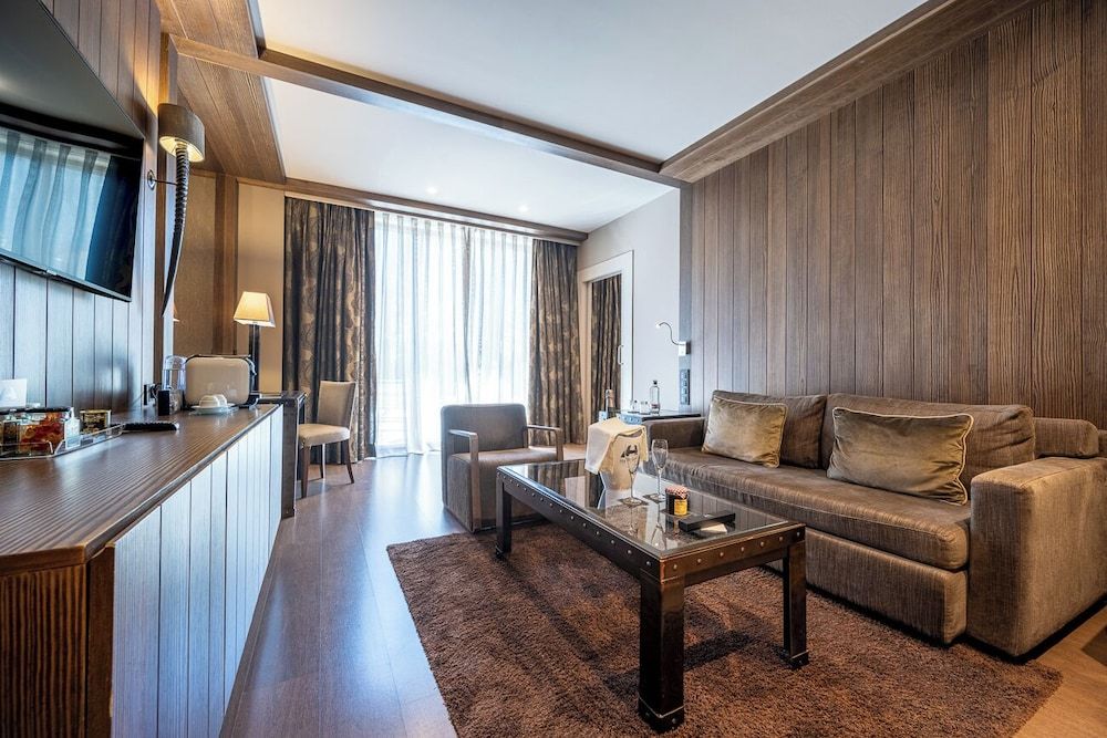 Hotel Val De Neu Neu Suite 3 adults 8