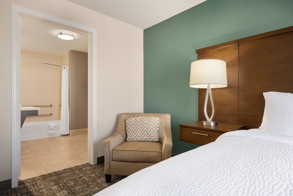 Suite, 1 Bedroom, Accessible, Kitchen, 1 King (Mobil, Tub)