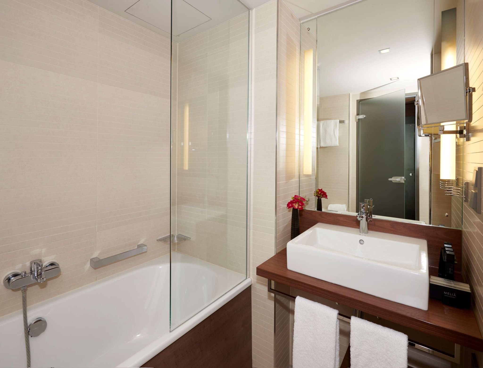 undefined Meliá Düsseldorf 8