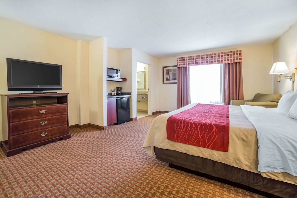 Suite, 1 King Bed, Non Smoking