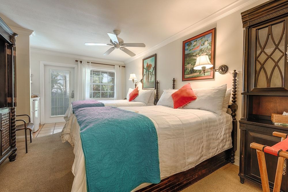 Standard Single Room, 2 Double Beds, Balcony, Pool View