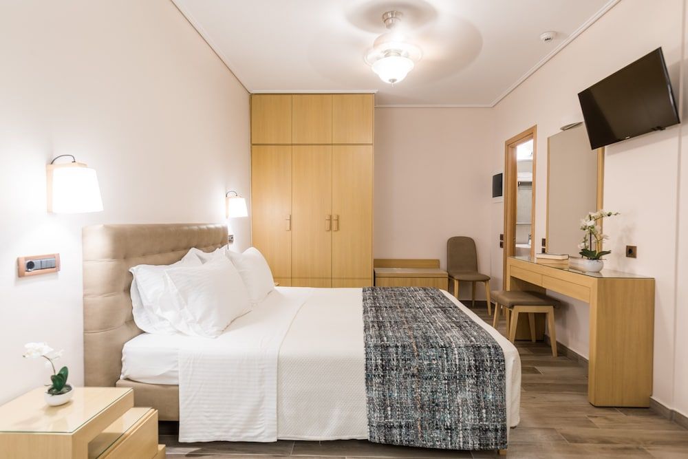 Junior Studio Suite