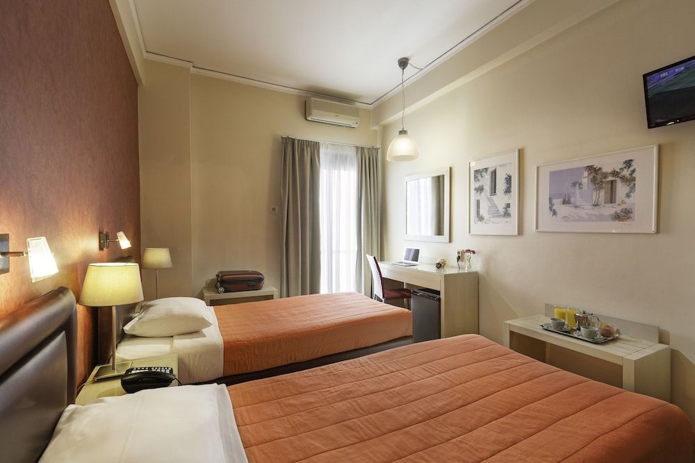 Lilia Hotel Double or Twin Room 4
