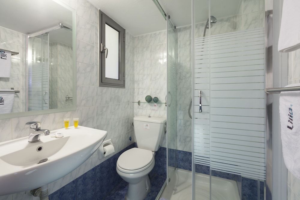 Lilia Hotel Double or Twin Room 7