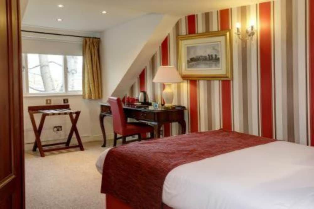 Broadfield Park Hotel Deluxe Double Room, 1 Double Bed 2