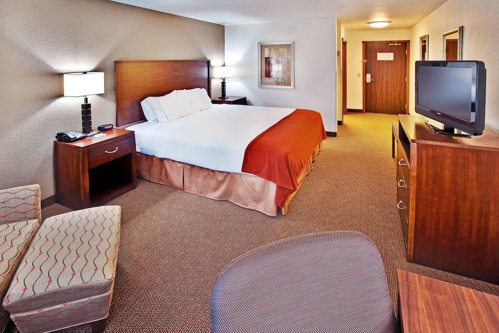 Suite, 1 Queen Bed