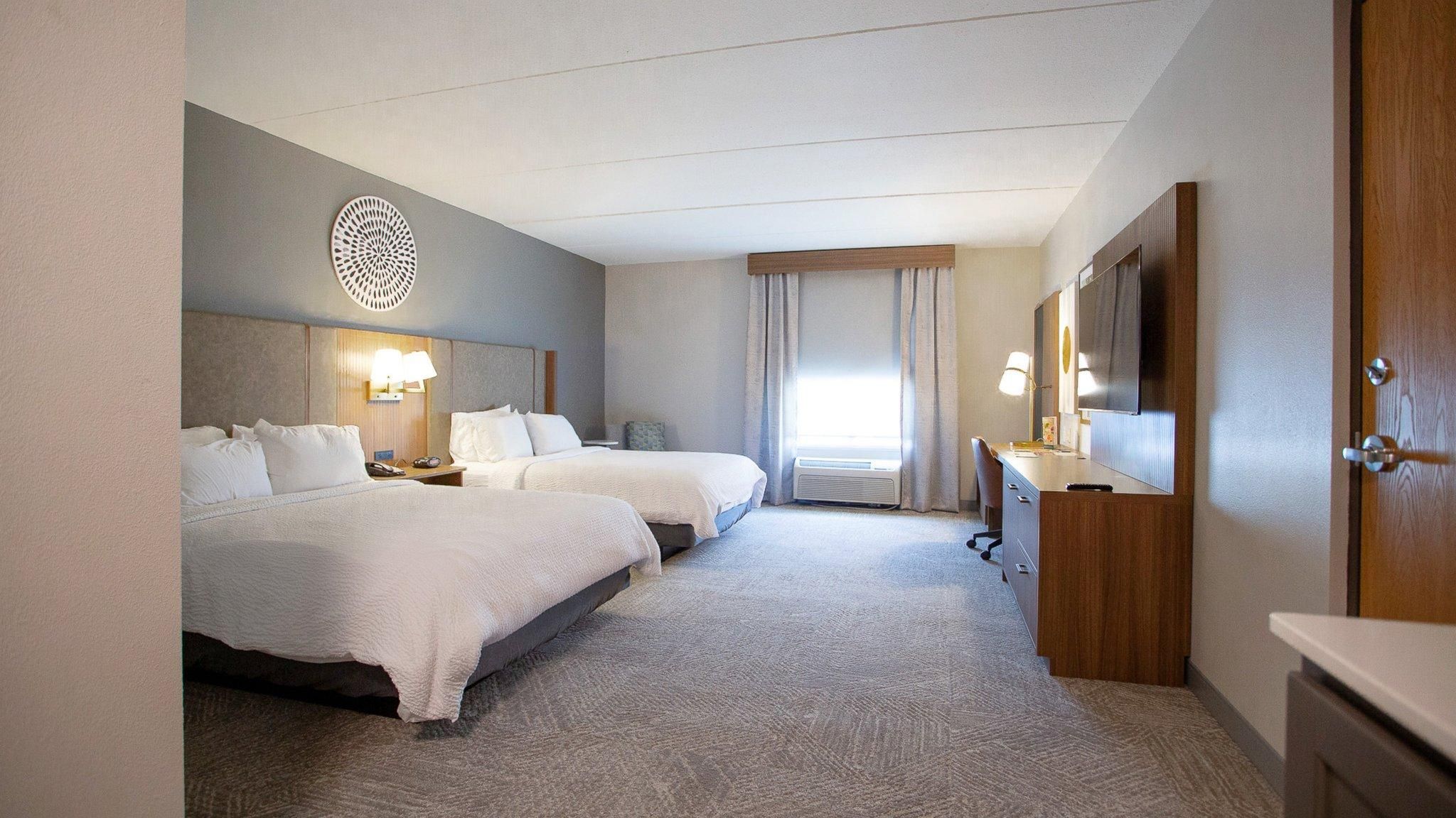 2 Queen Bed Non-Smoking