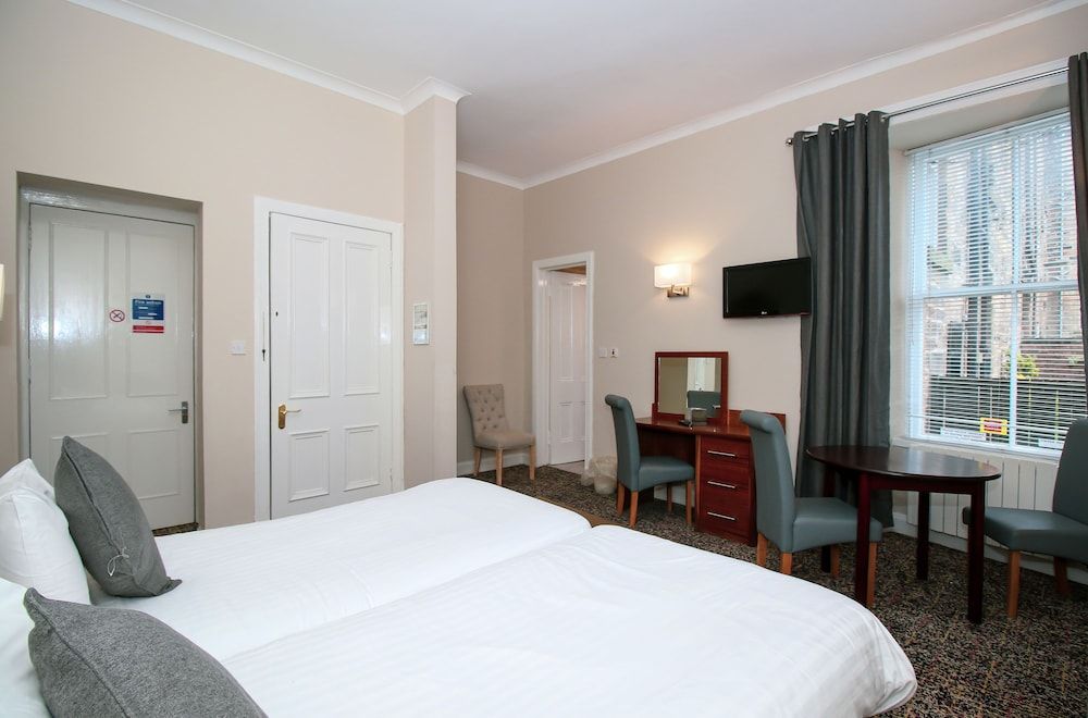 Albion Hotel Twin Room, 2 Twin Beds 2