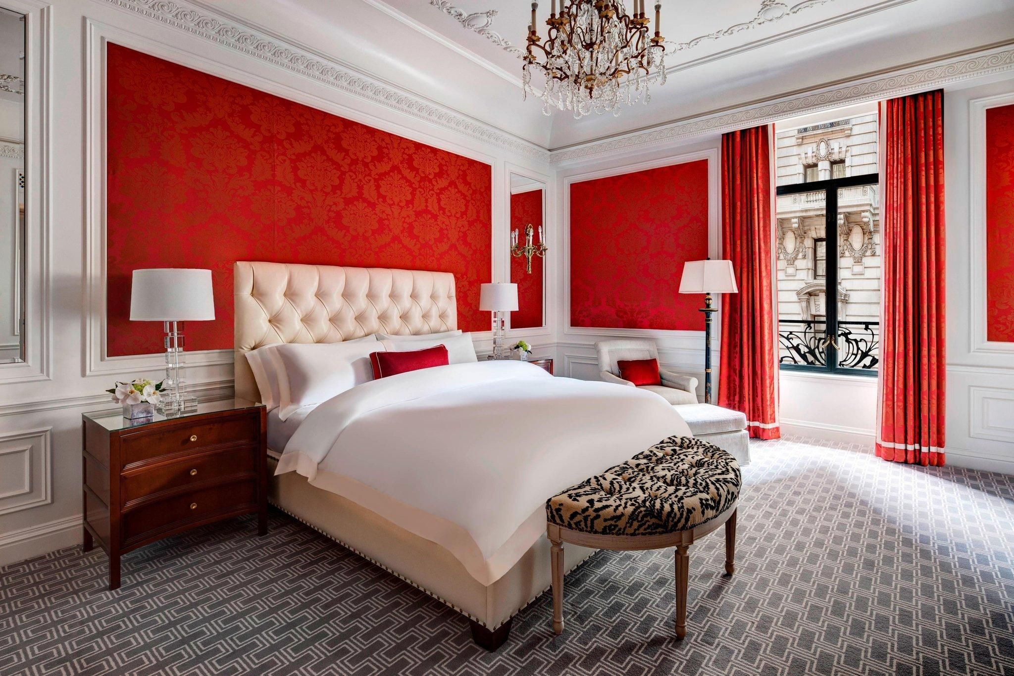 Grand Two Bedroom Suite, Suite, Bedroom 1: 1 King, Bedroom 2: 2 Double, Corner room