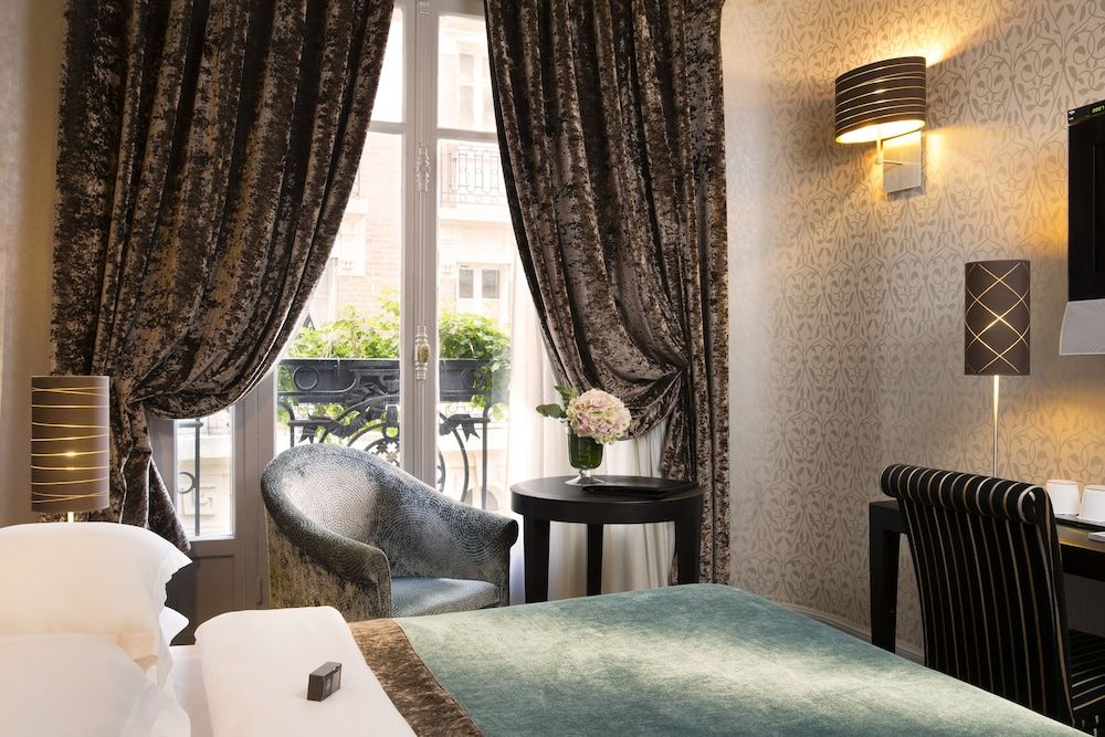 Hotel Ares Eiffel