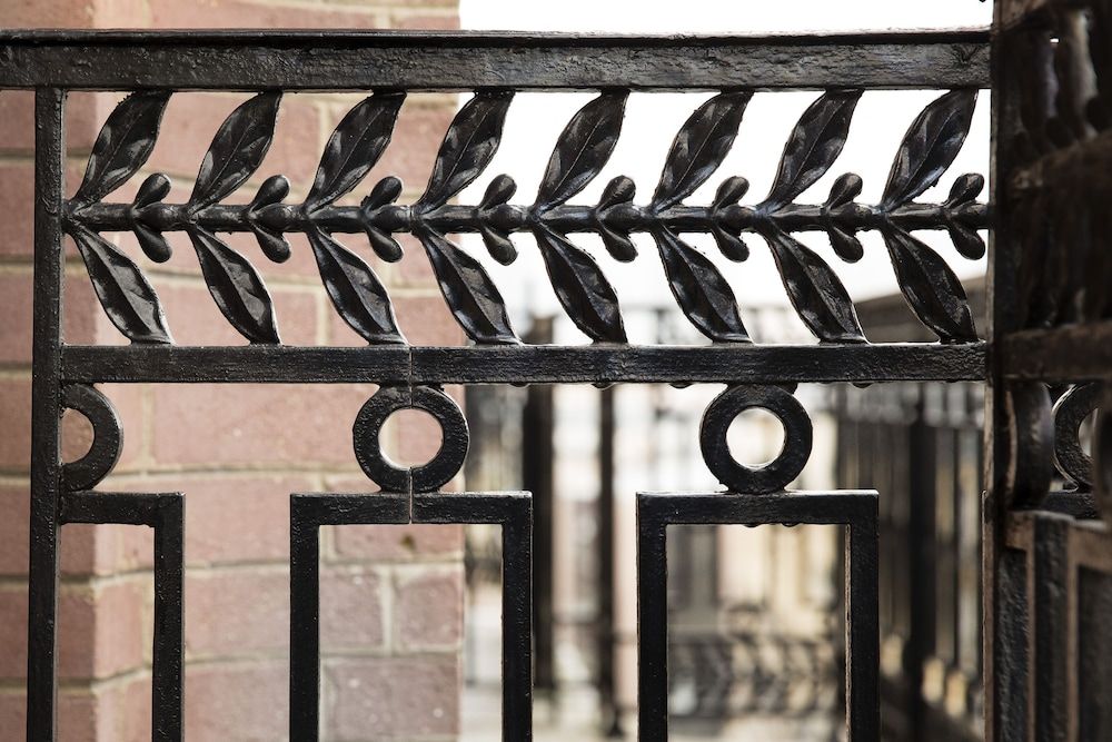 undefined Hotel Ares Eiffel 6