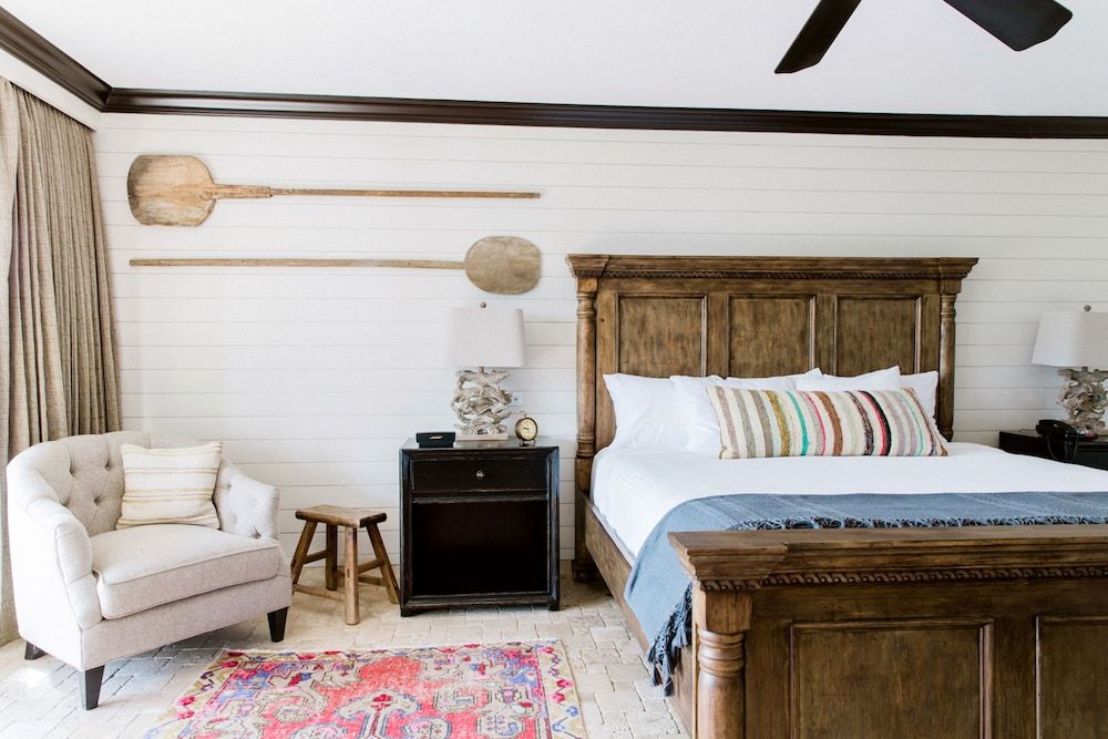 Hillside Boutique Hotel Deluxe Room, 1 King Bed