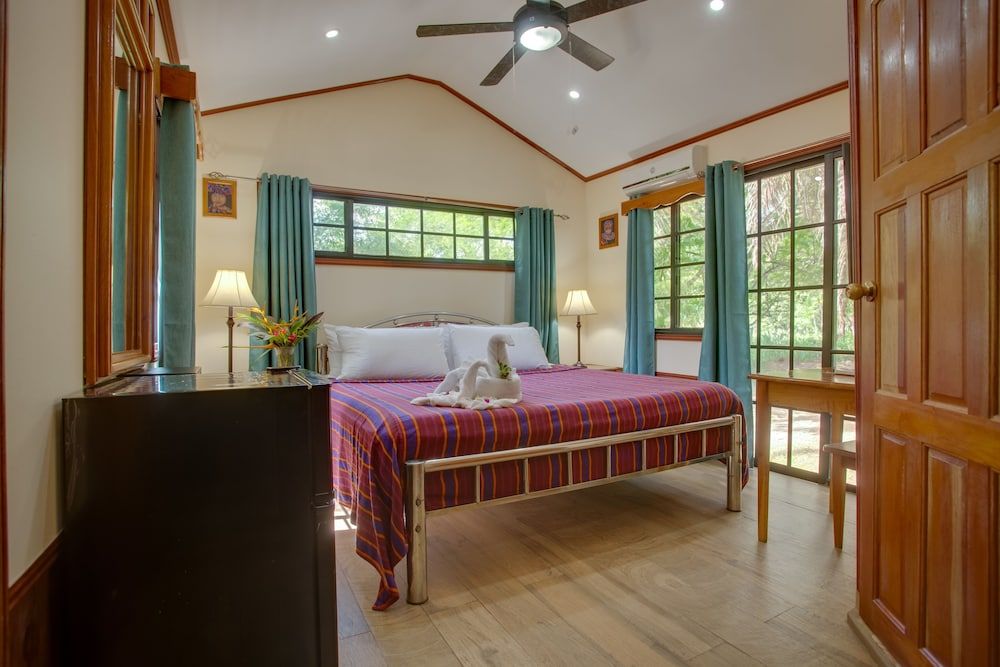 Midas Belize Cabana 6