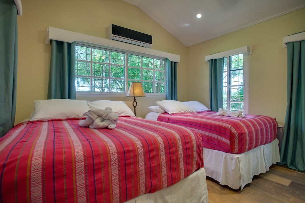 Midas Belize Cabana 13