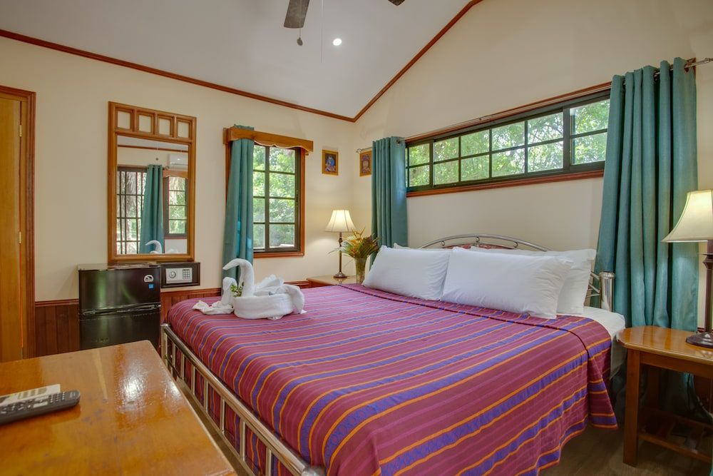Midas Belize Cabana 22