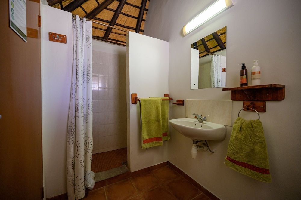 Canyon Village Standard Twin Room 5