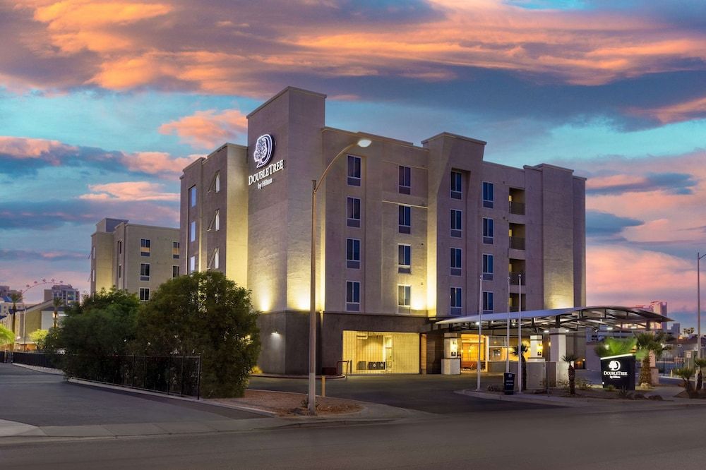 undefined DoubleTree by Hilton Las Vegas East Flamingo