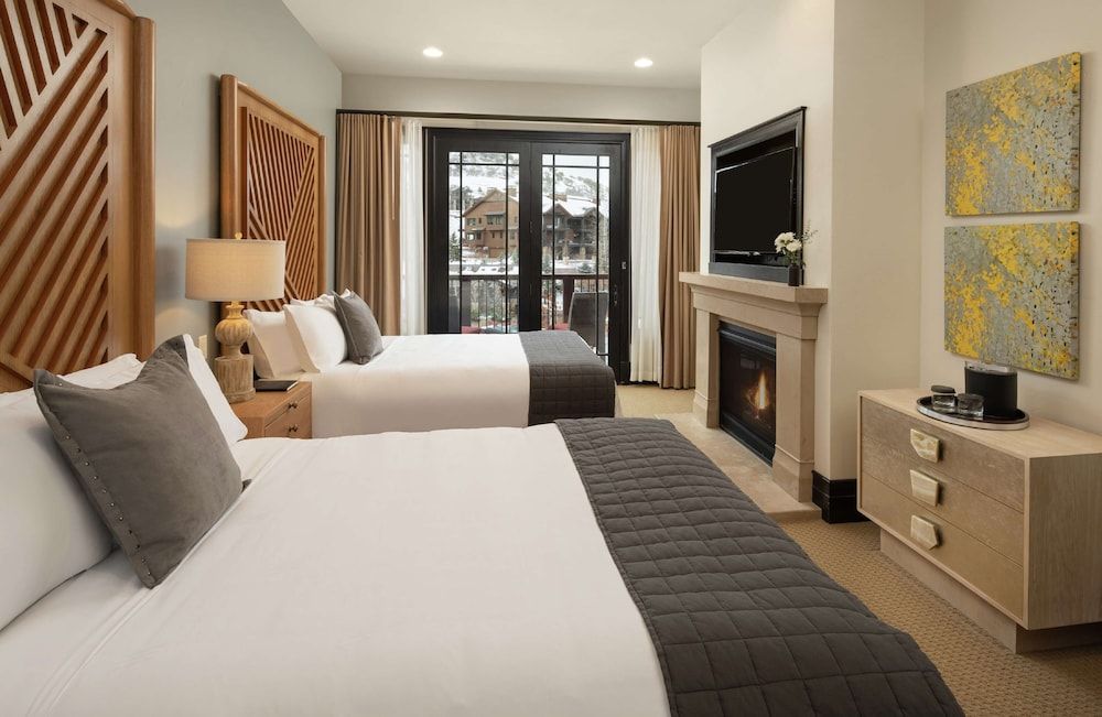 Suite, 3 Bedrooms
