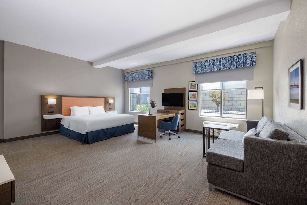 Hampton Inn & Suites Casper