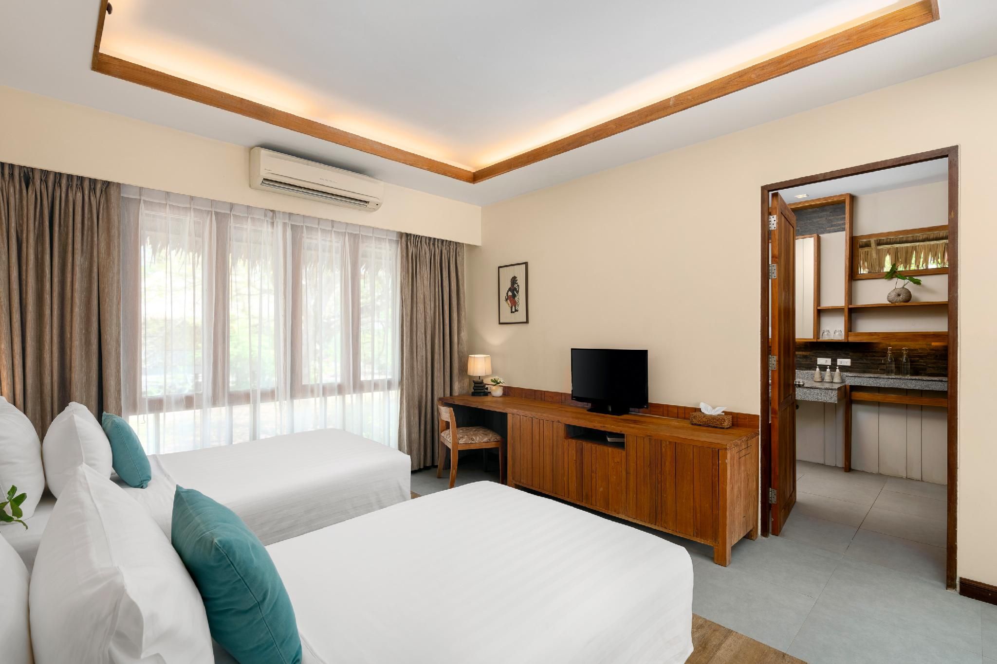 SAii Phi Phi Island Village Deluxe Garden Bungalow 2 Twin 2