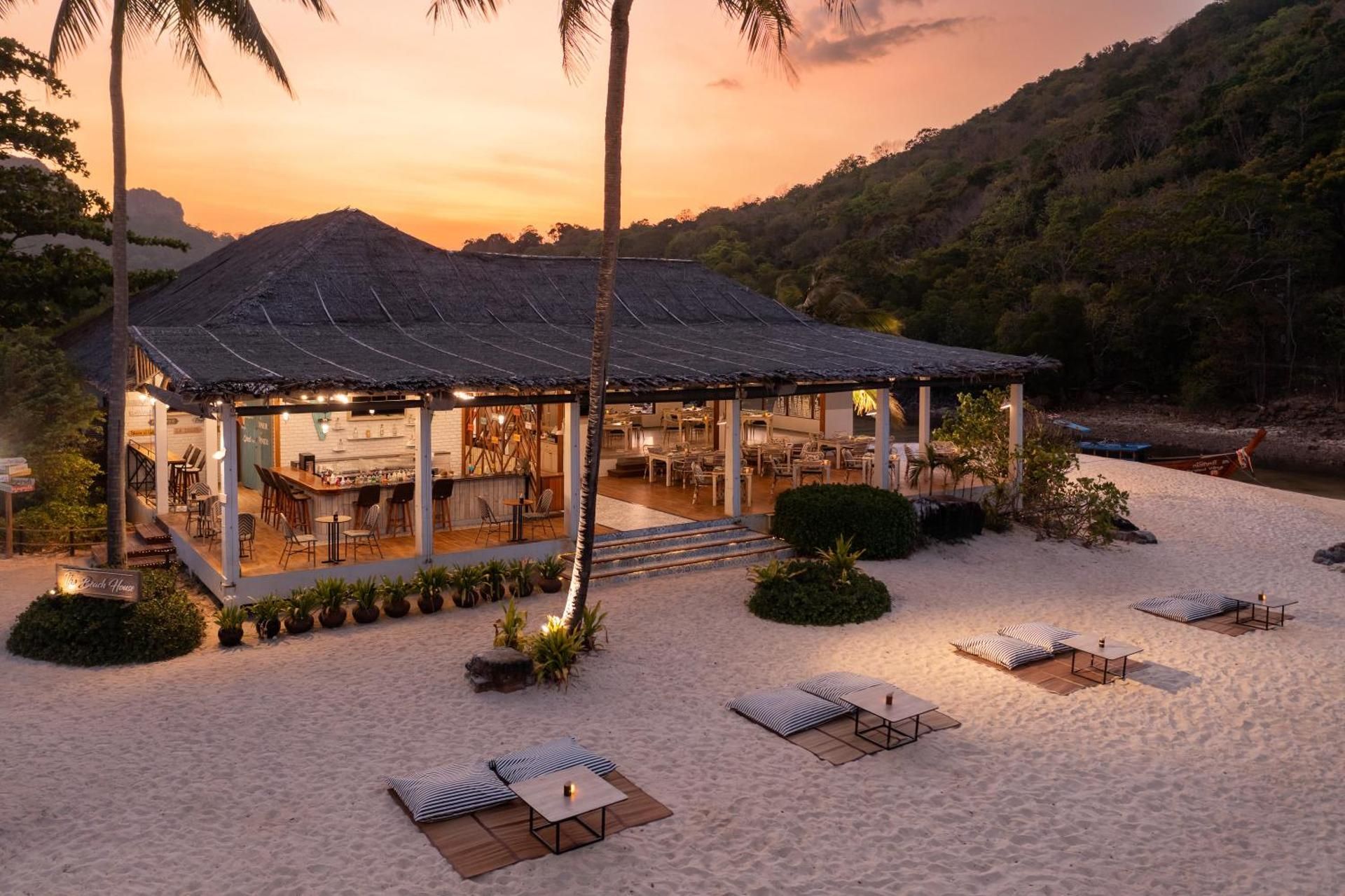 undefined SAii Phi Phi Island Village 9