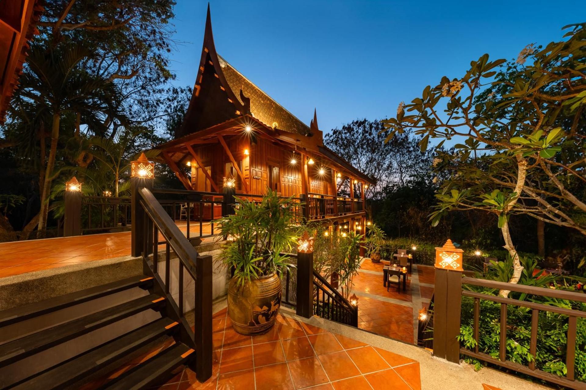 undefined SAii Phi Phi Island Village 8