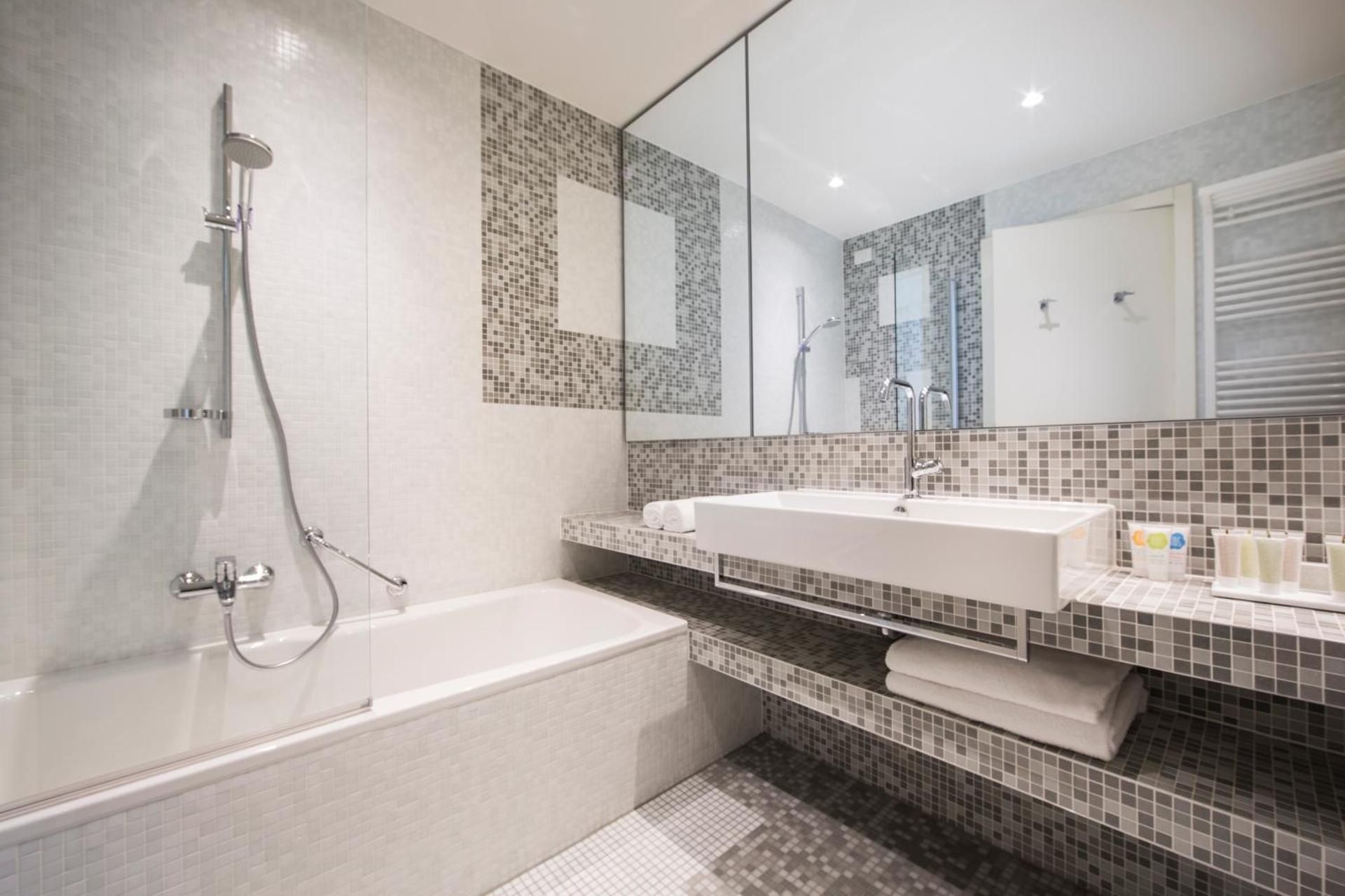 Maistra Select Family Hotel Amarin Premium Family Room 2