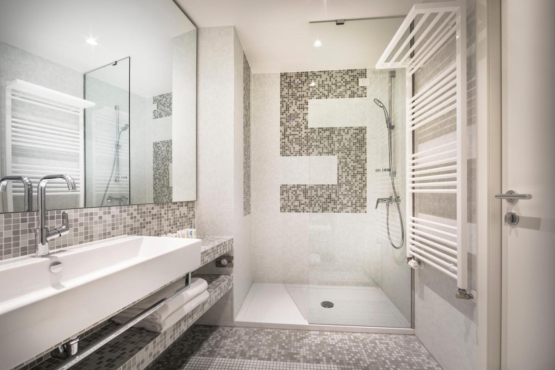 Maistra Select Family Hotel Amarin Grand Family Room 3