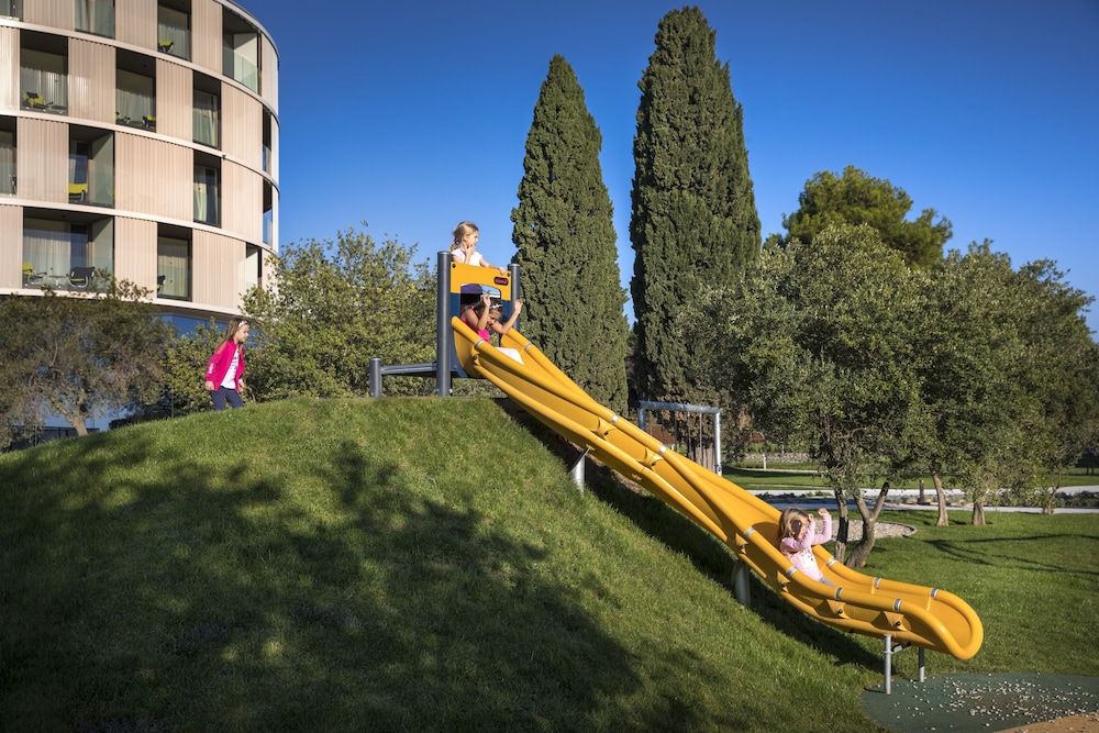 Children's Play Area