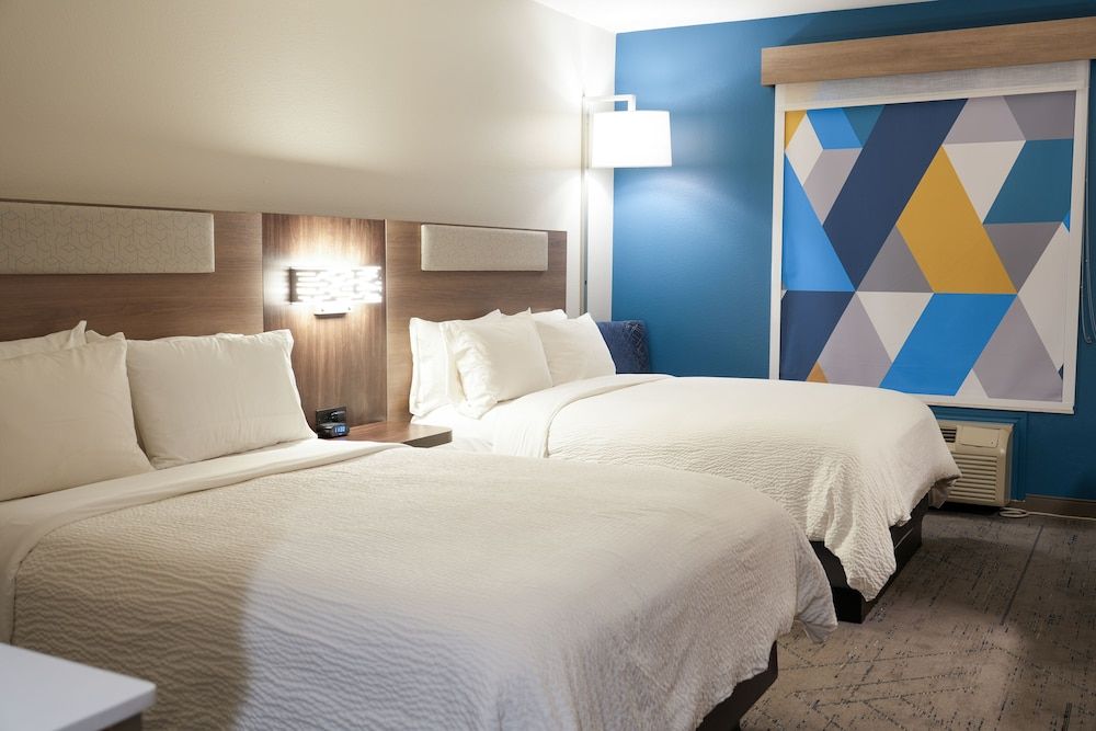 Standard Room, 2 Queen Beds, Accessible