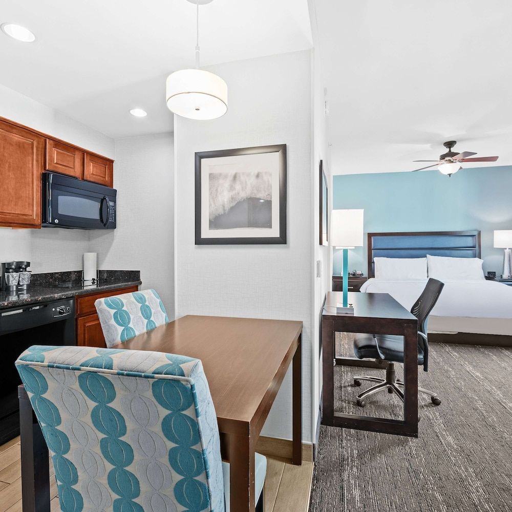 Homewood Suites by Hilton Ft. Lauderdale Airport-Cruise Port Studio Suite, 1 King Bed 4