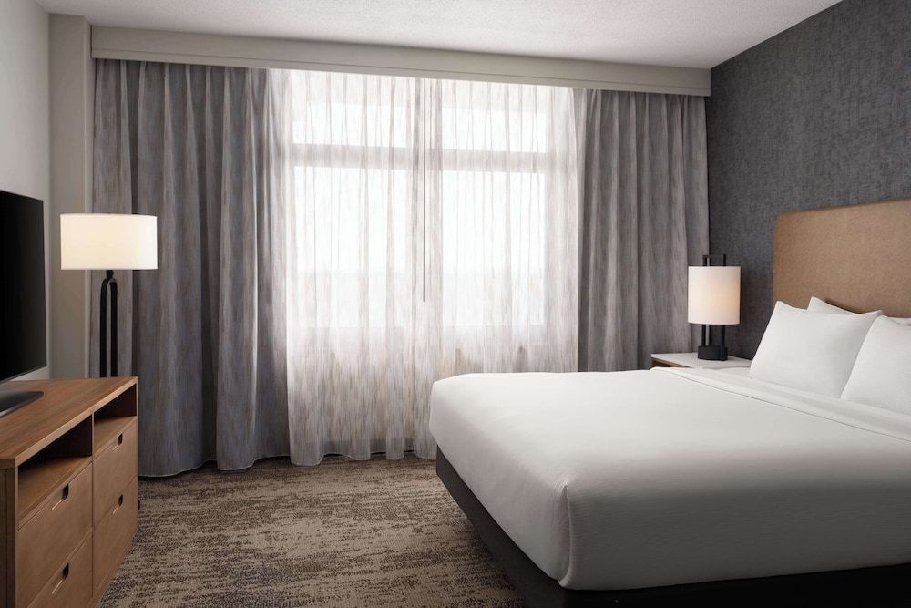 Premium Suite, 1 King Bed, Non Smoking