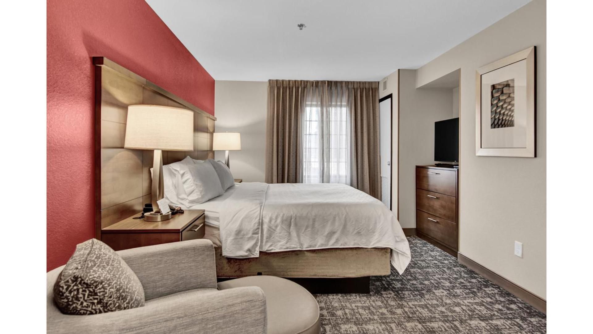 2 Bedroom Suite Communications Mobility Accessible Tub