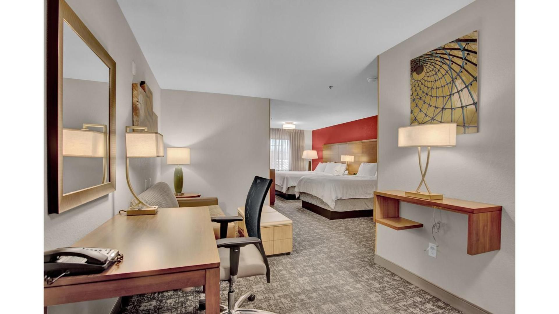2 Queen Beds Studio Suite