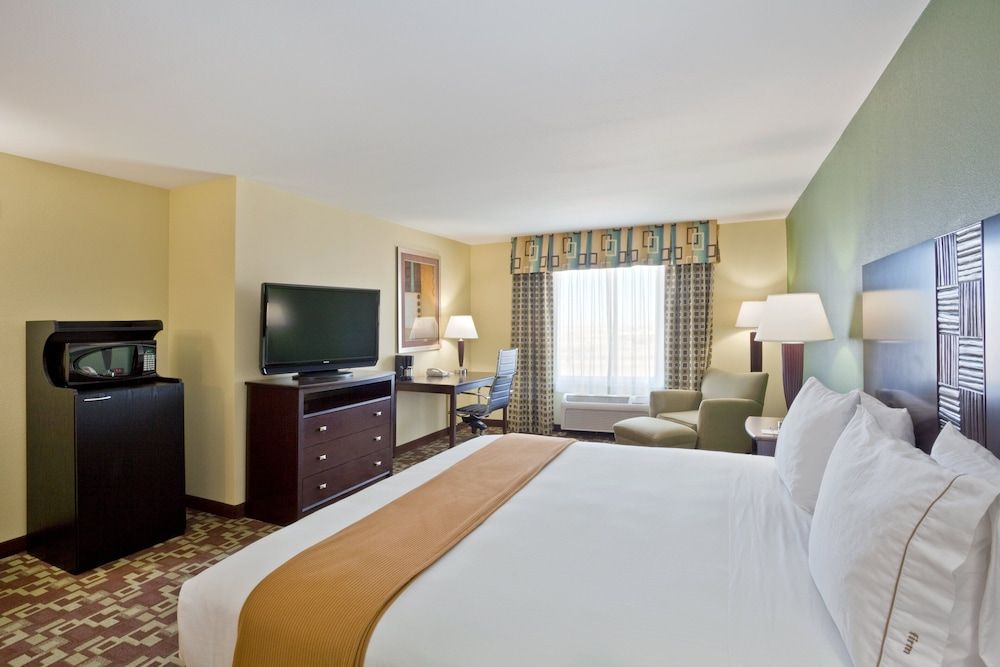 Standard Room, 1 King Bed, Accessible (Mobil Tub)
