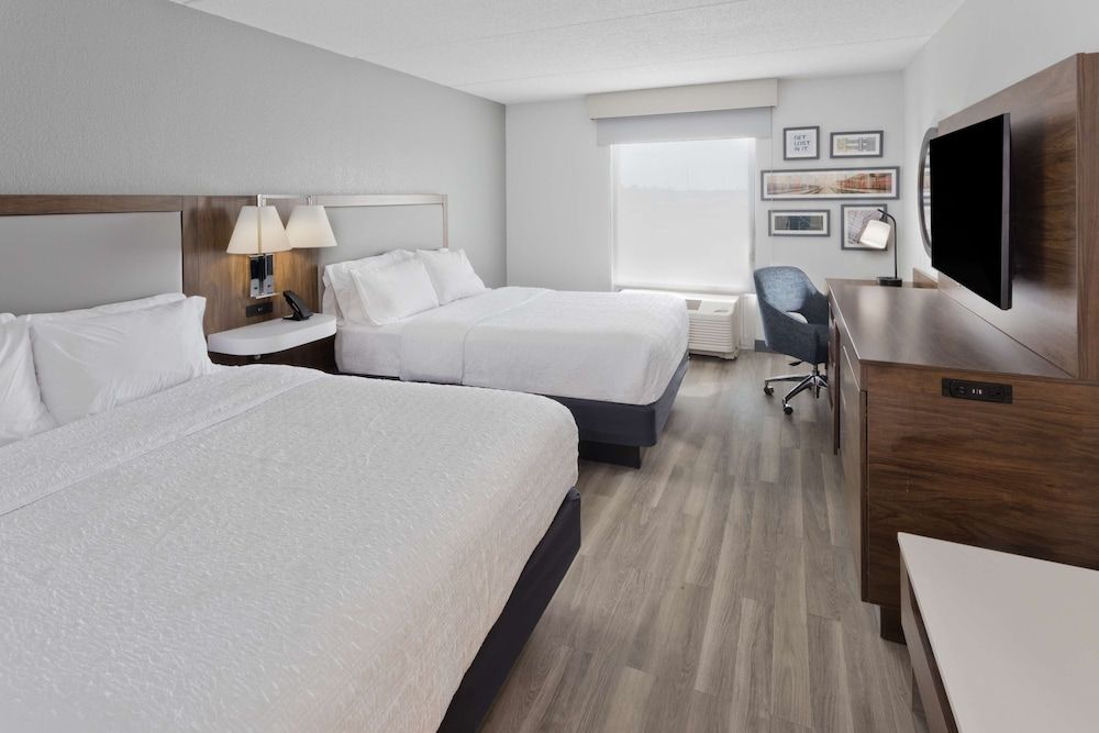Room, 2 Queen Beds, Accessible, Non Smoking