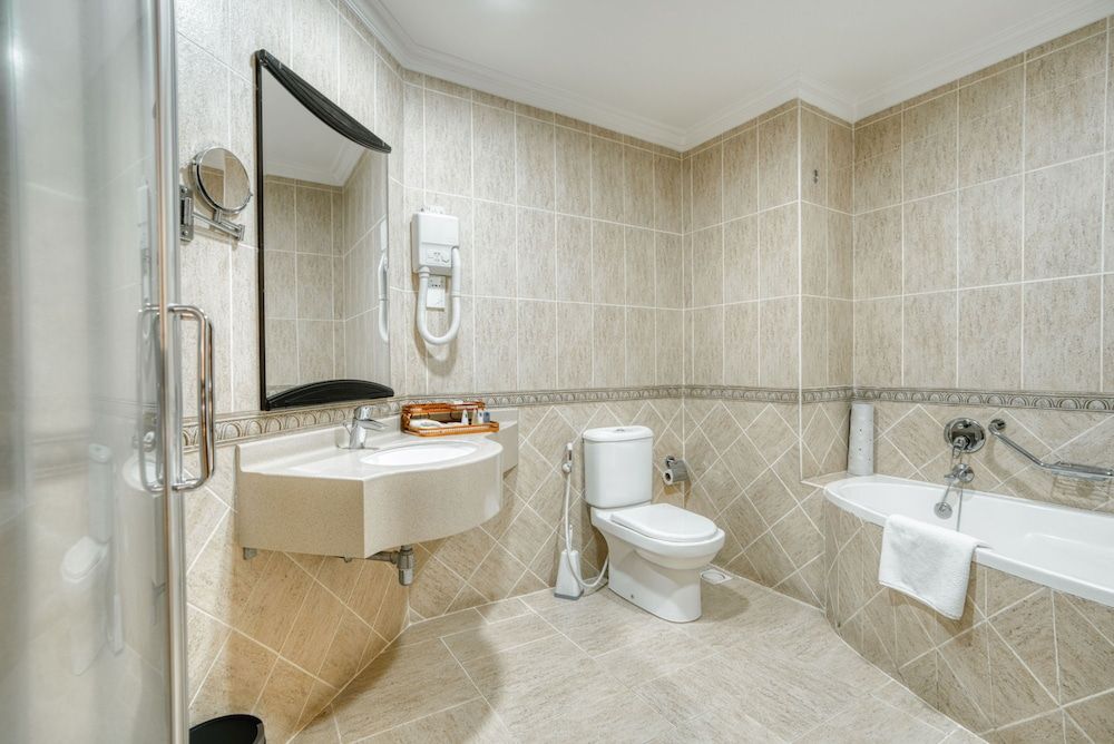 Kibo Palace Hotel Arusha Executive Studio Suite, 1 King Bed 5