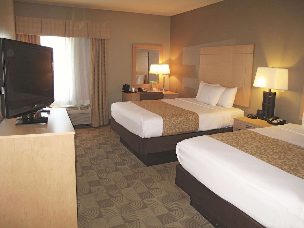 Room, 2 Queen Beds