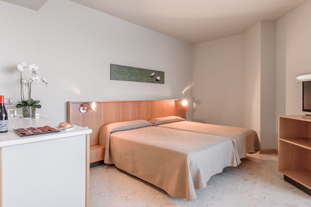 Double Room Single Use