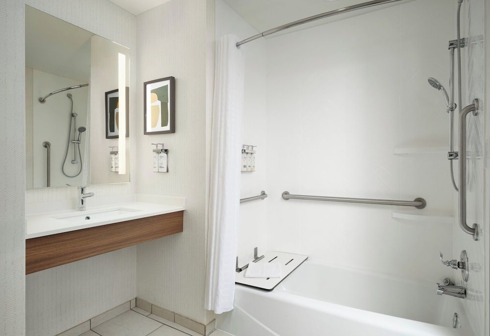 Standard Room, 2 Double Beds, Accessible (Mobility)