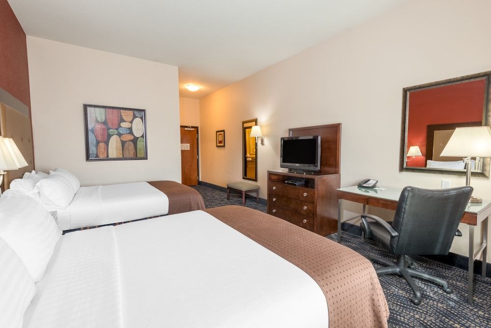 Standard Room, 2 Queen Beds, Accessible (Communications)